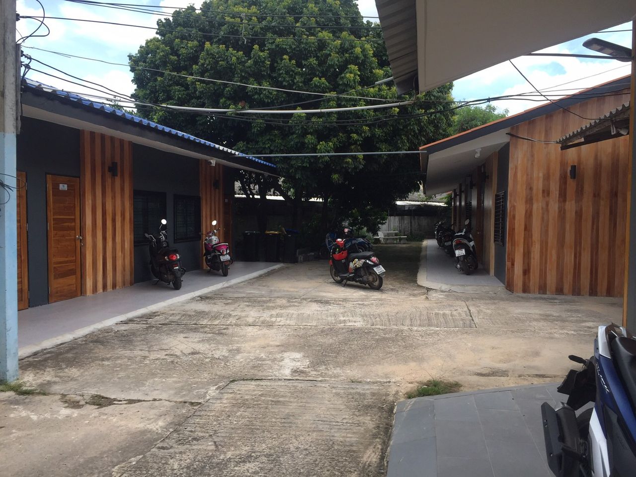 รูปภาพเพิ่มเติม หอพักกันตวรรธน์-ใกล้ม.อุบล-ตลาดมีเจริญ-ศูนย์อนามัยที่-10-ปั้มน้ำมัน-PT - ลำดับที่ 1