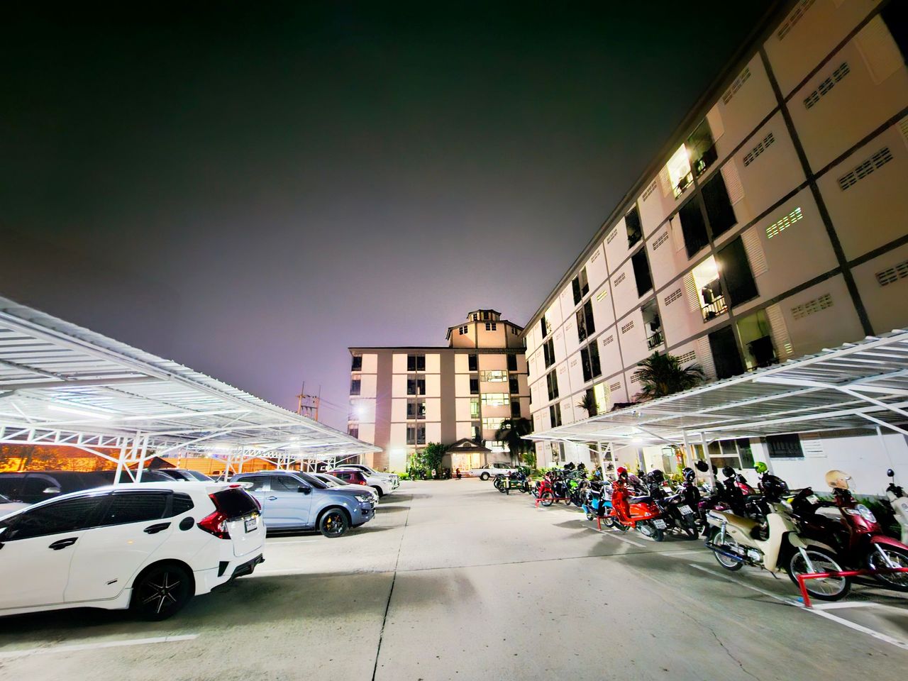 รูปภาพเพิ่มเติม หอพักบ้านสบาย-อมตะนคร-ชลบุรี - baansabai - ลำดับที่ 14
