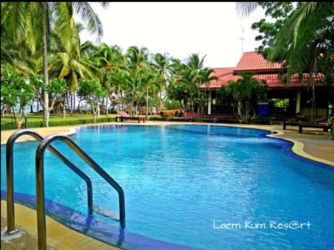 รูปภาพเพิ่มเติม แหลมกุ่ม-บีช-รีสอร์ท-โดย-คุณอ้อ - Laem-Kum-Beach-Resort-By-Khun-Oor - ลำดับที่ 2