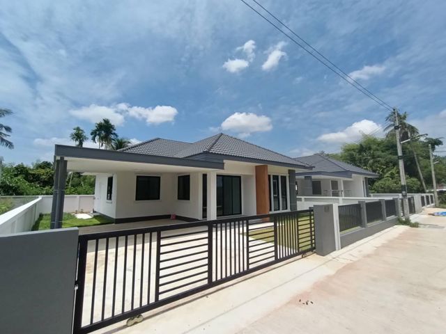 รูปโลโก้ใบประกาศ