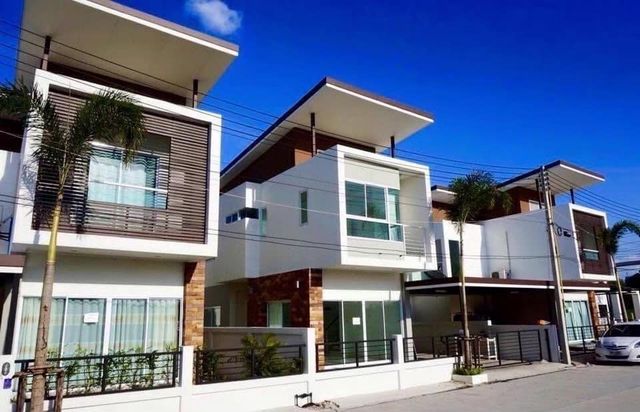 รูปโลโก้ใบประกาศ