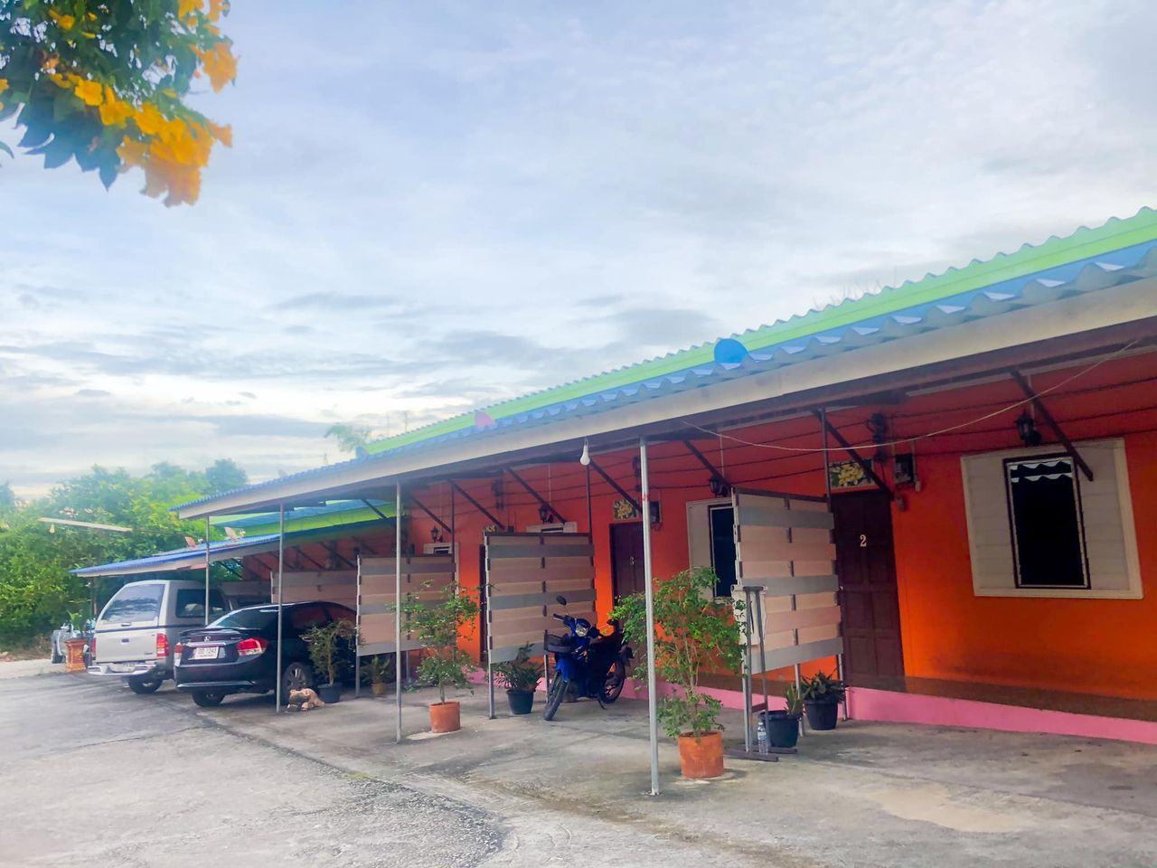 รูปภาพเพิ่มเติม เจริญสุขรีสอร์ท-บ้านฉางระยอง - CHARERNSUK-BAANCHANG-RAYONG - ลำดับที่ 1