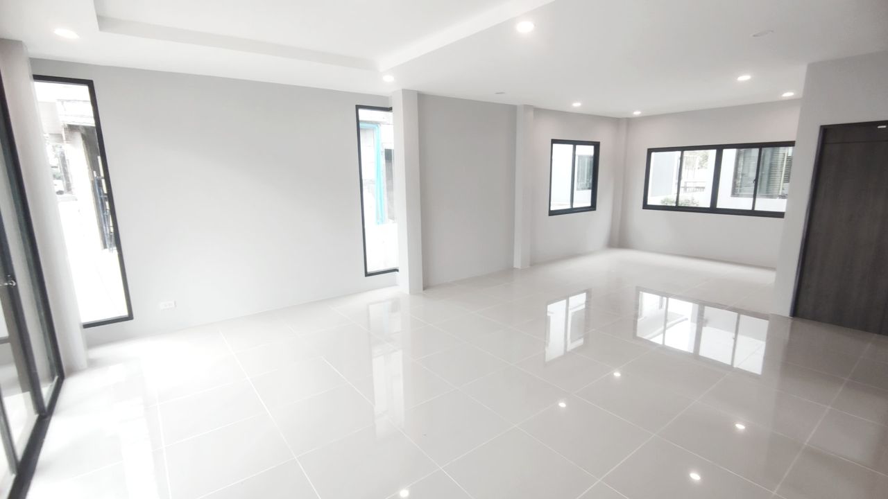 รูปภาพเพิ่มเติม โครงการ บ้านจัดสรร บ้านอิศรา 3 อุดรธานี - ลำดับที่ 5