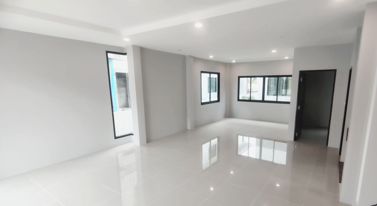 รูปภาพเพิ่มเติม โครงการ บ้านจัดสรร บ้านอิศรา 3 อุดรธานี - ลำดับที่ 1