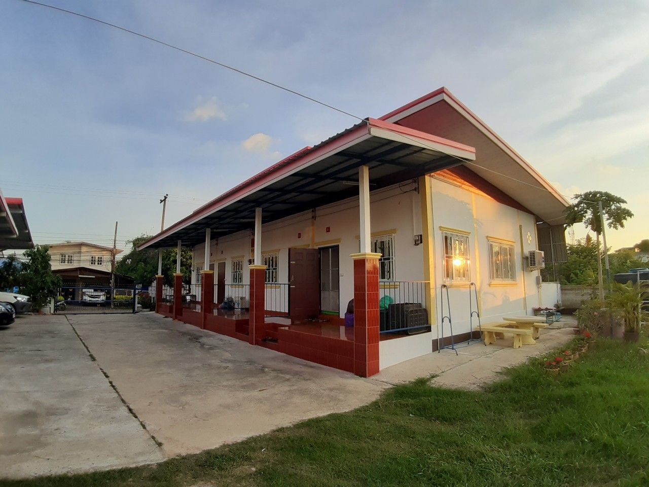 รูปภาพเพิ่มเติม หอพัก-จ.ส.นพรัตน์-พัฒนา-ใกล้ตลาดเจริญศรี-รร.ลือคำหา-รพ.ค่ายสรรสิทธิ์ - ลำดับที่ 4