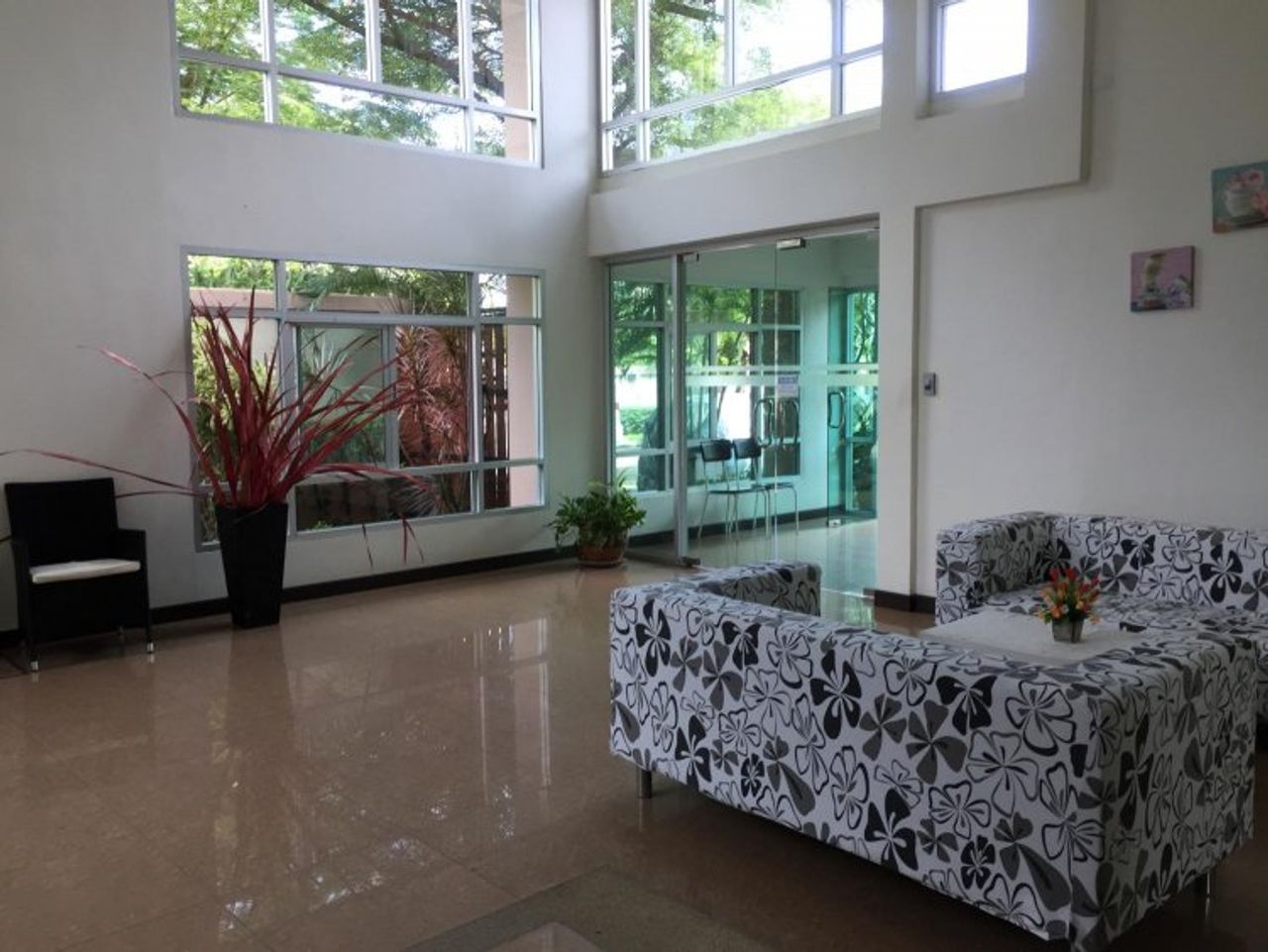 รูปภาพเพิ่มเติม เฟลมทรี-เรสซิเด้นซ์-โดย-นิน่า - Flame-Tree-Residence-By-Nina - ลำดับที่ 2