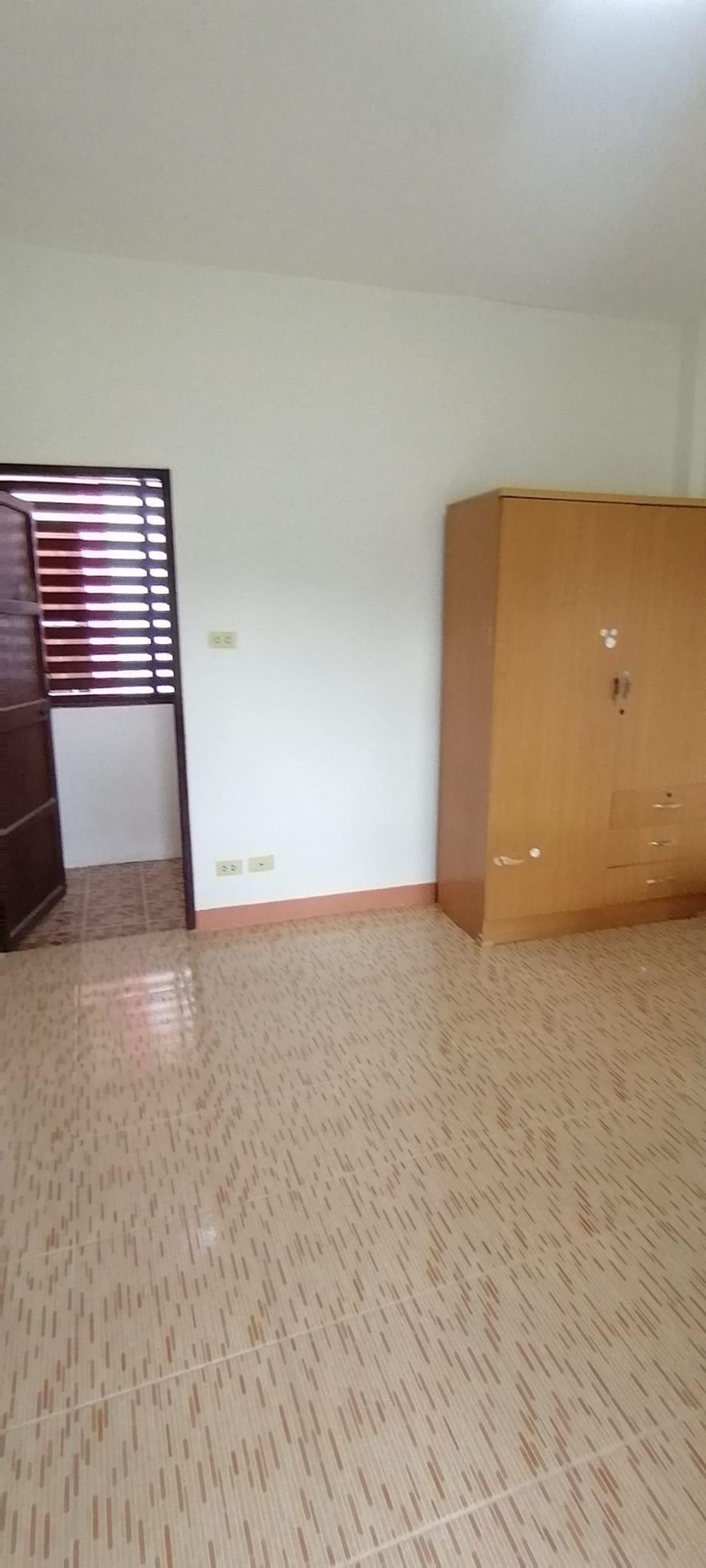 รูปภาพเพิ่มเติม หอพักอีสานใต้-เพลส - isantai-place - ลำดับที่ 3