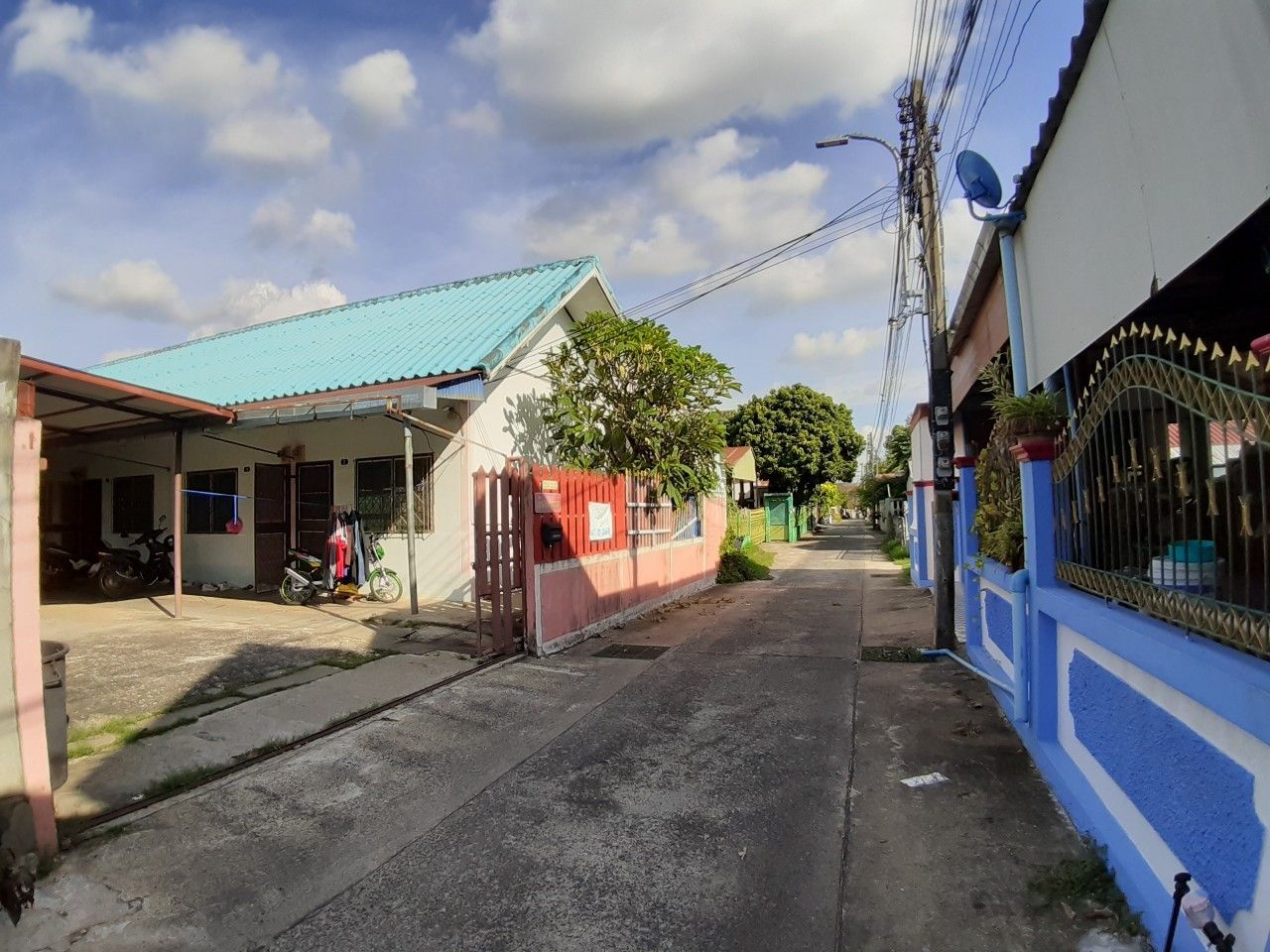 รูปภาพเพิ่มเติม บ้านชัยวรรธ-ใกล้ตลาดเจริญศรี-รร.ลือคำหาญ-รพ.ค่ายสรรสิทธิ์ - ลำดับที่ 2