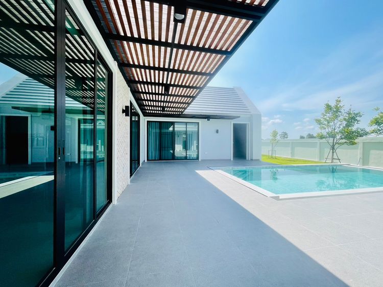 ภาพแบบบ้าน-Luxury pool villa plot no.30