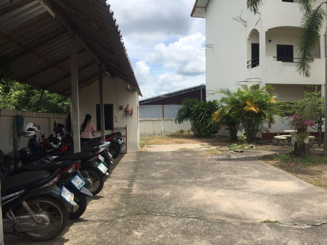 รูปภาพเพิ่มเติม บ้านชบาคำหอม-ใกล้ม.อุบล-ตลาดมีเจริญ-ศูนย์อนามัยที่-10-ปั้มน้ำมัน-PT - ลำดับที่ 5