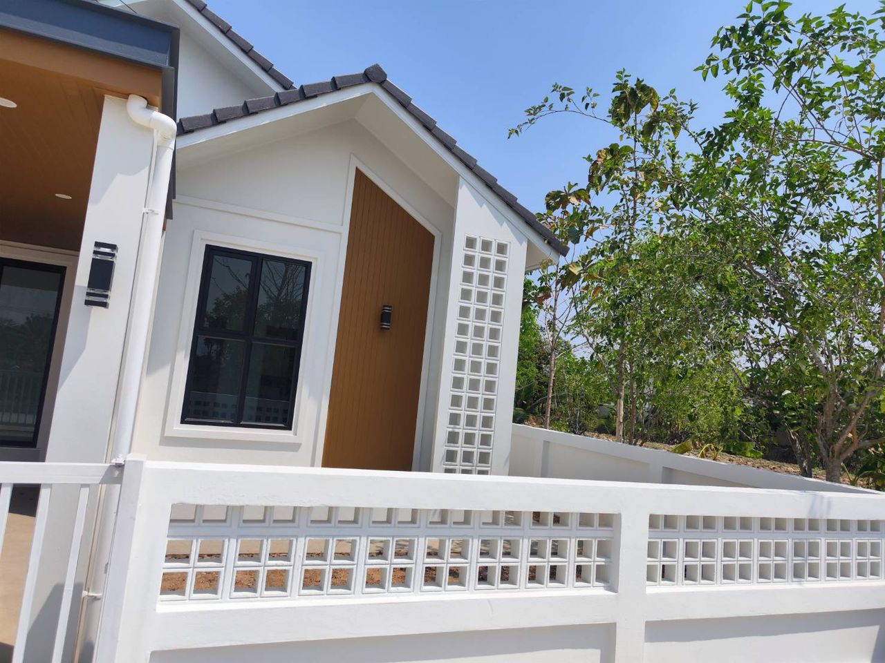 รูปภาพเพิ่มเติม บ้านสราญสุข - ลำดับที่ 5
