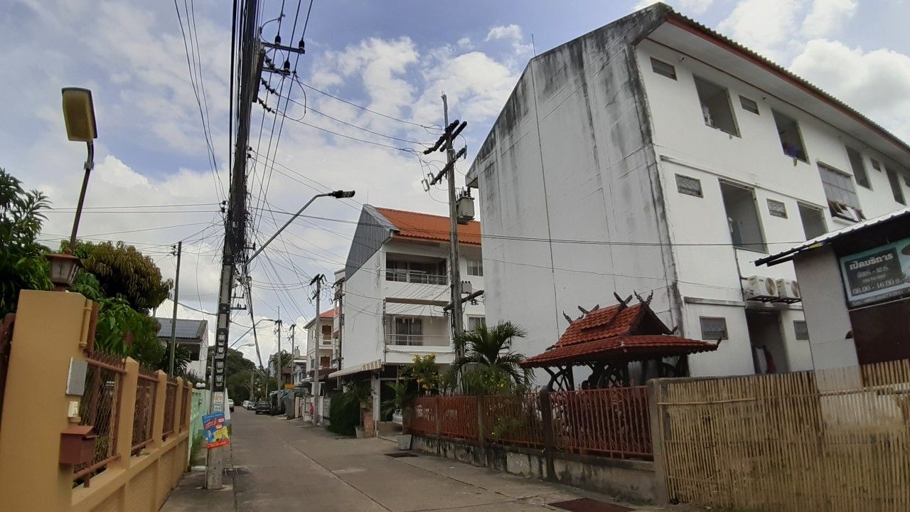 รูปภาพเพิ่มเติม บ้านพรุตม์-แมนชั่น - ลำดับที่ 1