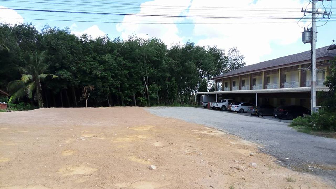รูปภาพเพิ่มเติม ธนภัทร-เพลส - Thanaphat-Place - ลำดับที่ 9