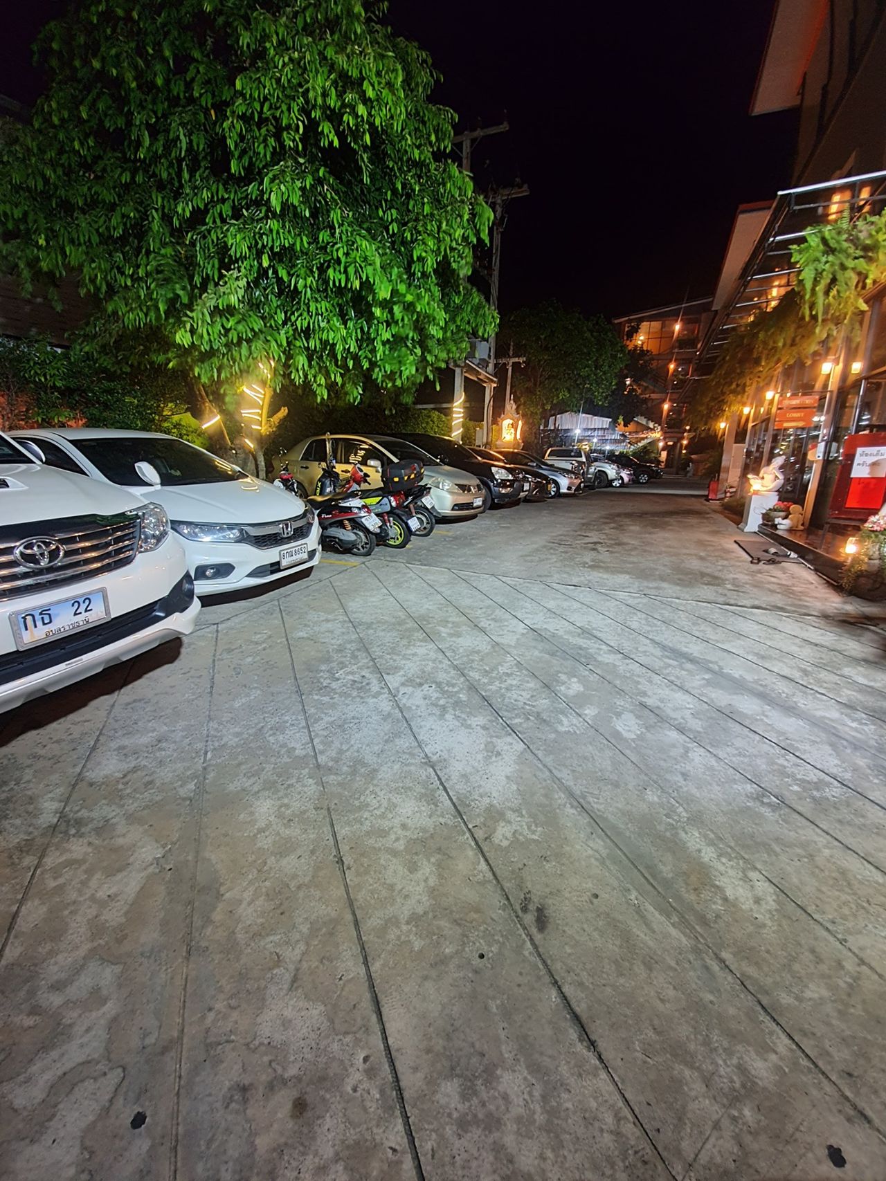รูปภาพเพิ่มเติม แหวนเพชร-เพลส - WEANPHET-PLACE - ลำดับที่ 3