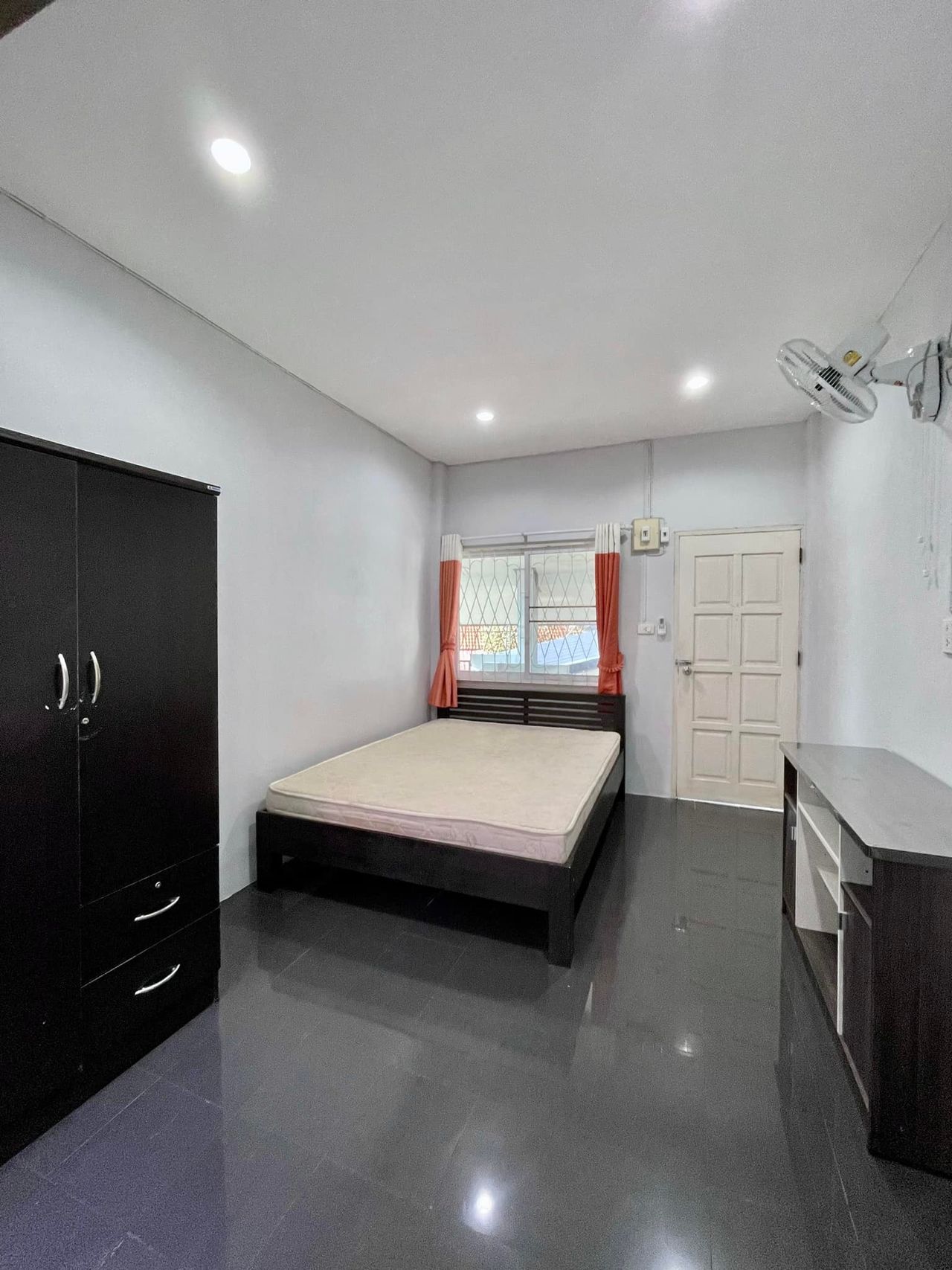 รูปภาพเพิ่มเติม หอพักเกวรินทร์ - Kawarin-Dormitory - ลำดับที่ 1