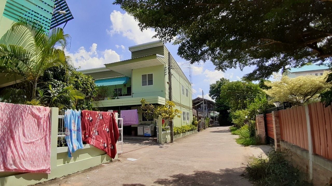 รูปภาพเพิ่มเติม หอพักจันทเลขา-2-ใกล้ตลาดดอนกลาง-สวนสัตว์อุบล-ขนส่งบขส. - ลำดับที่ 2