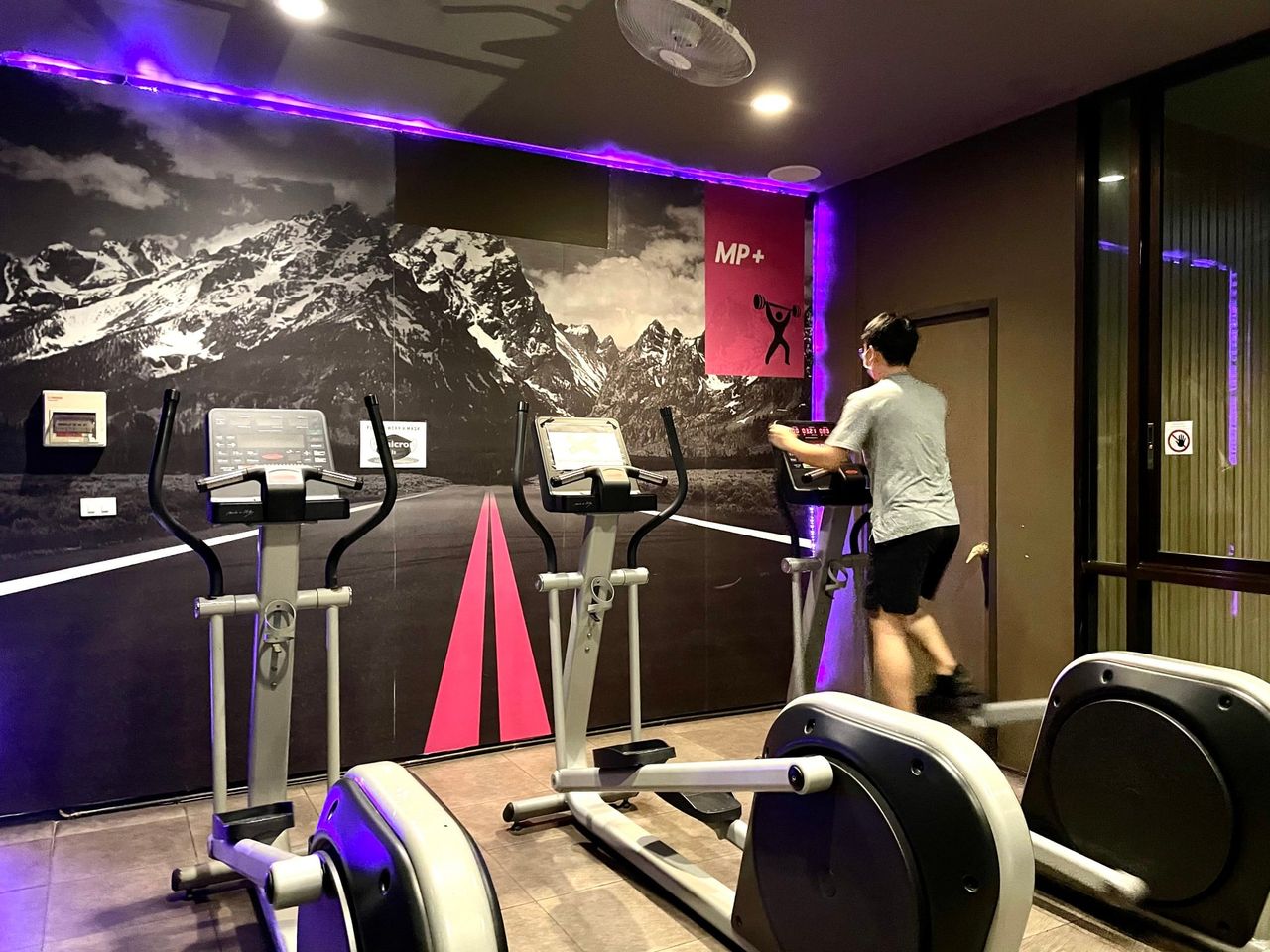 รูปภาพเพิ่มเติม ลิฟวิ่ง-แอท-โฮม - Living-at-Home - ลำดับที่ 5