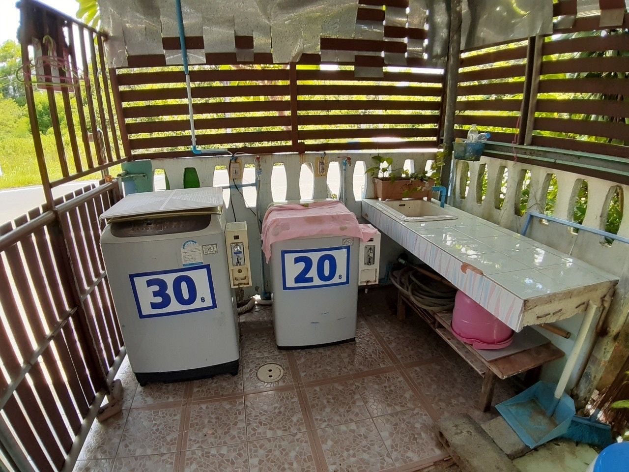 รูปภาพเพิ่มเติม ห้องพักเรือนสุมาลี-ใกล้ศาลากลาง-สวนสัตว์อุบล-ตลาดดอนกลาง-ขนส่งบขส.-รร.เตรียมอุดม - ลำดับที่ 8