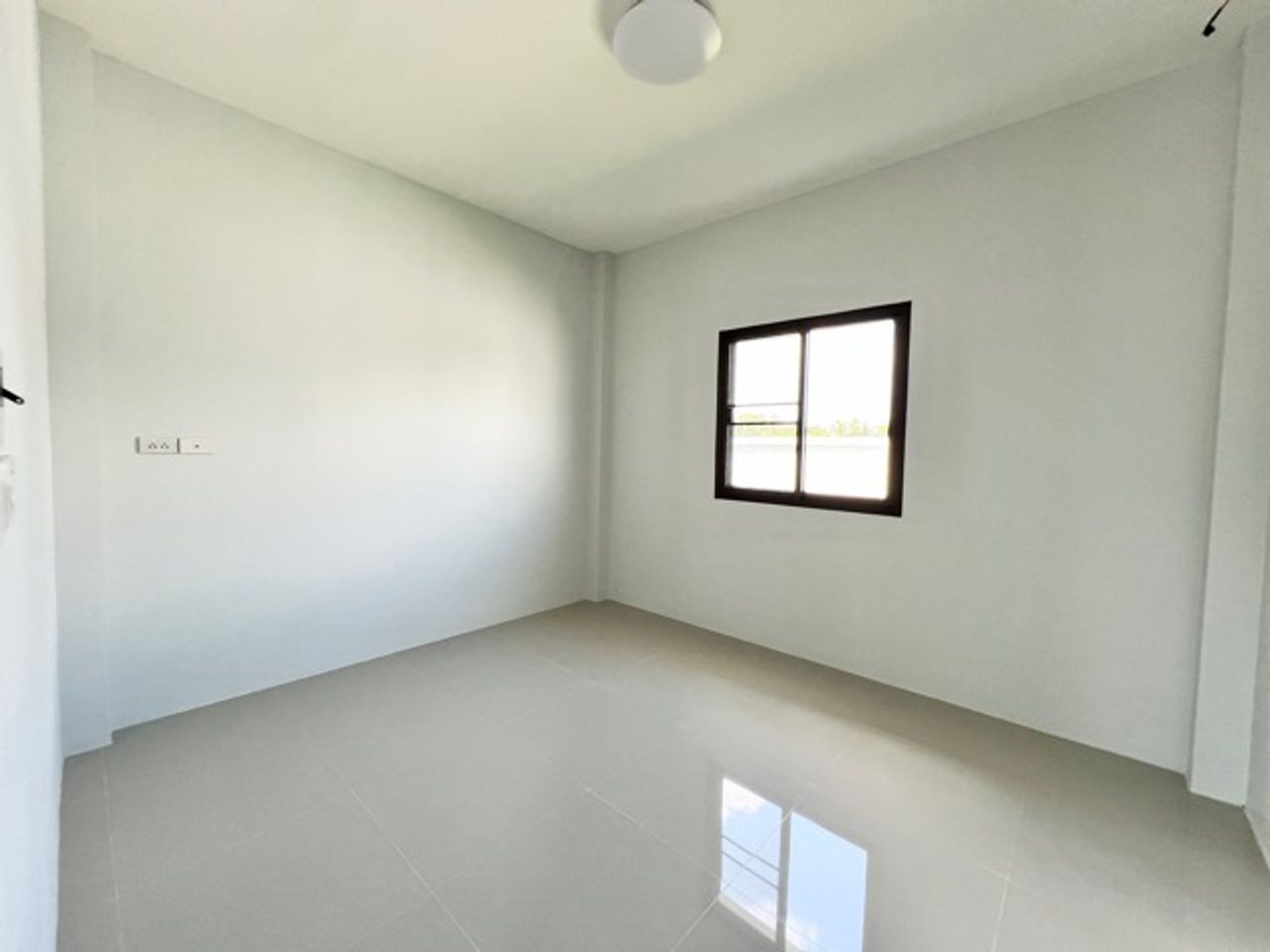 รูปภาพเพิ่มเติม บ้านสุขใจ - ลำดับที่ 3