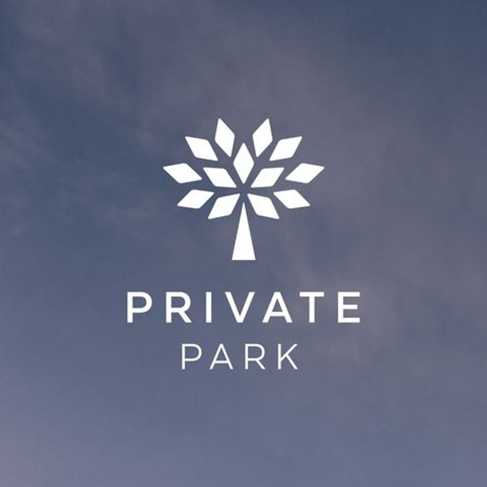 สมาพันธ์ ไพรเวทพาร์ค เอมบาสซี่ - PRIVATE PARK EMBASSY