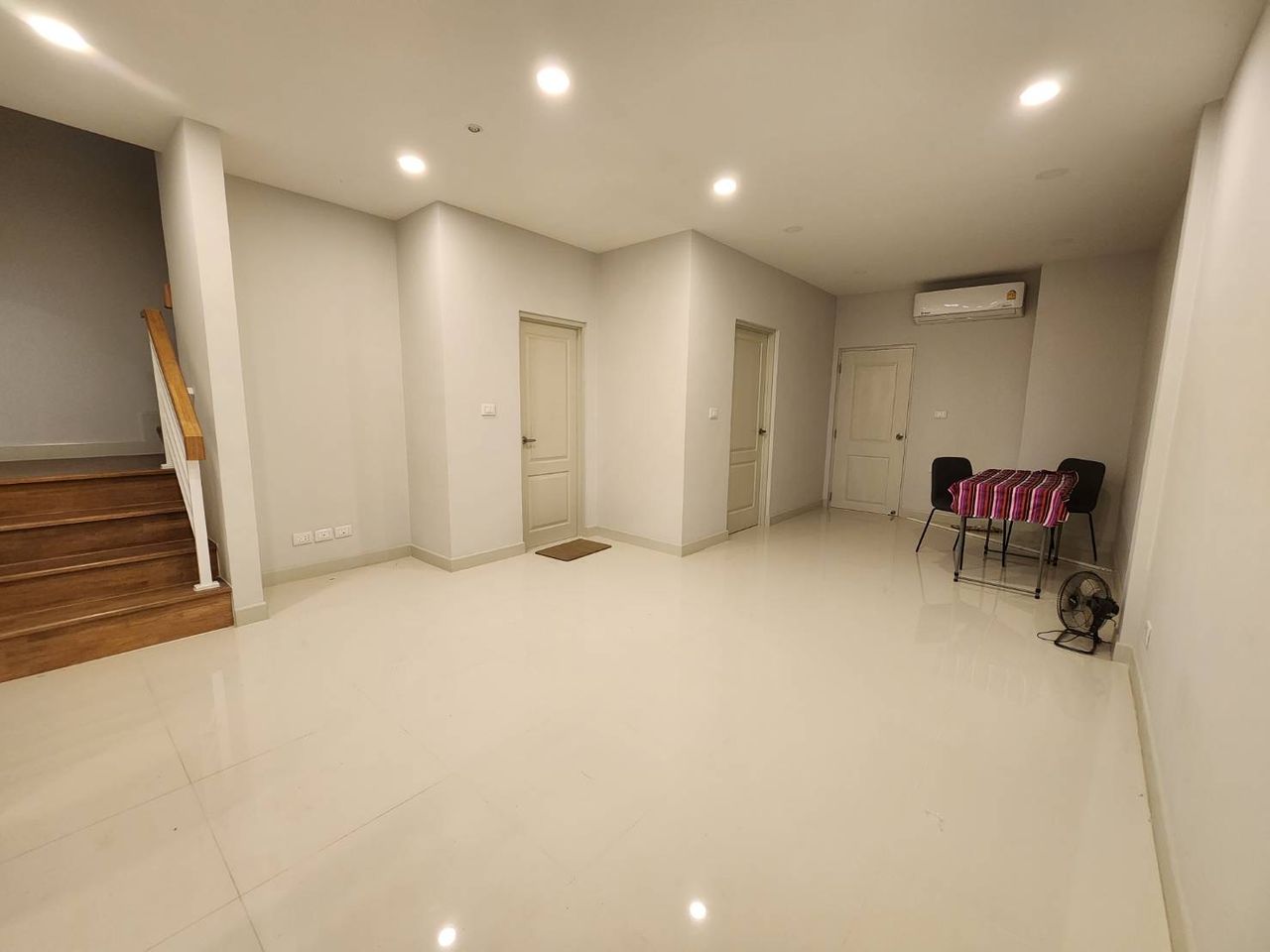 รูปภาพเพิ่มเติม Ton508-บ้านเช่าหมู่บ้าน-อภิทาวน์ - ลำดับที่ 14