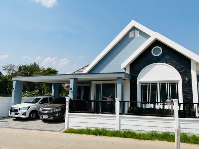 รูปโปรไฟล์บริษัท