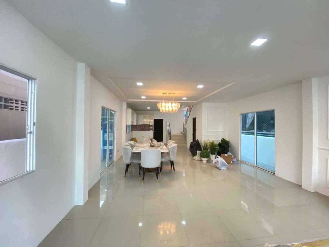 รูปภาพเพิ่มเติม Single-house-for-sale-on-Khao-Phra-Tamnak - ลำดับที่ 5