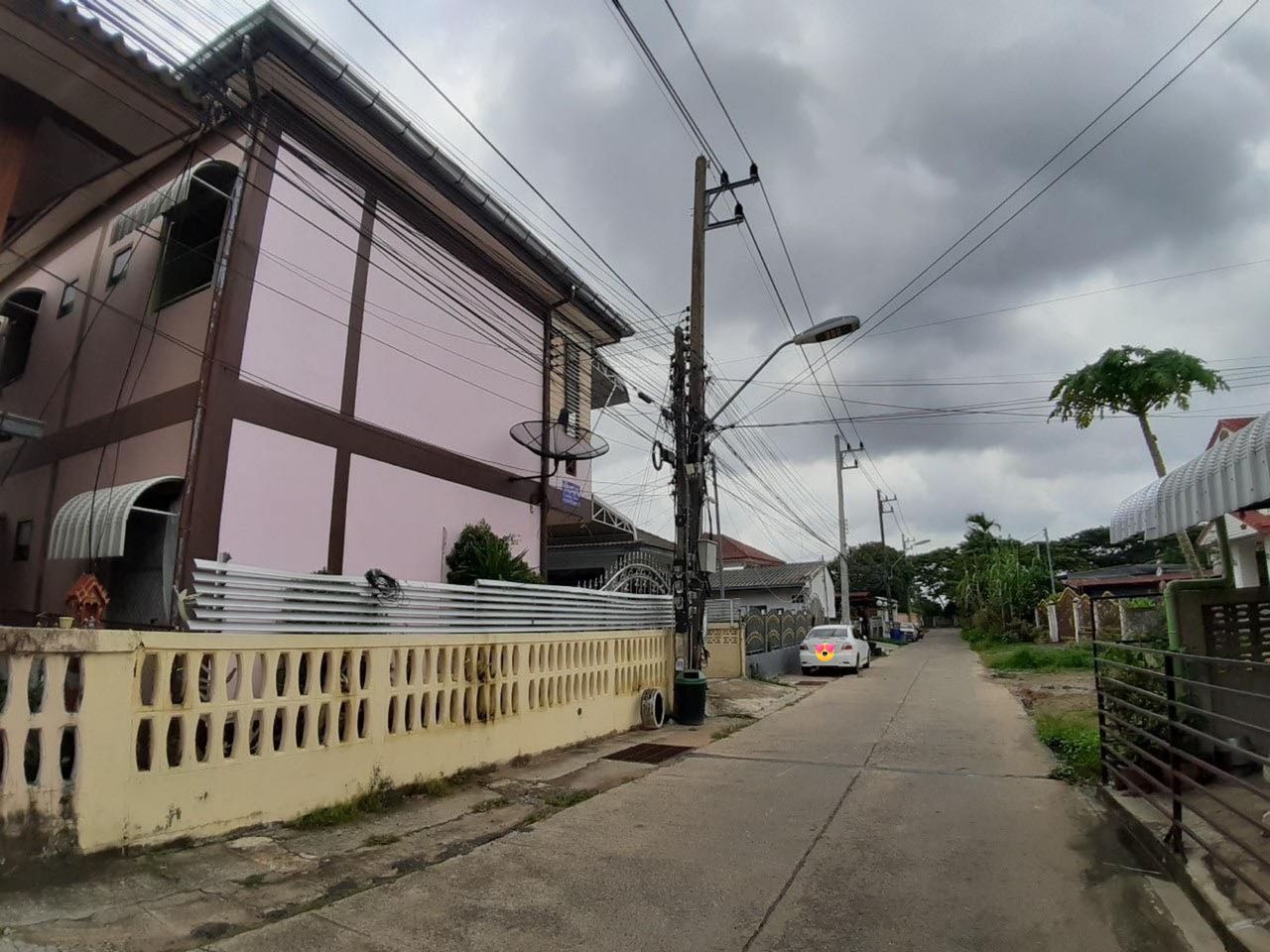 รูปภาพเพิ่มเติม บ้านสวน-หอพักใกล้สุนีย์-โลตัส-ม.ราชภัฏ-โปลี-บิ๊กซีอุบล - ลำดับที่ 2