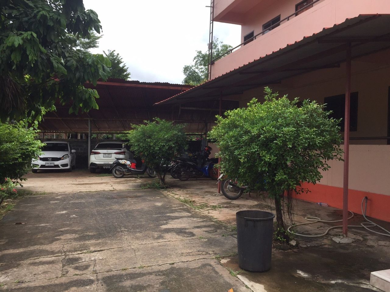 รูปภาพเพิ่มเติม บาคำหลวง-พาเลส-ใกล้ม.อุบล-รร.บ้านบัววัด-ศูนย์อนามัยที่-10 - ลำดับที่ 6