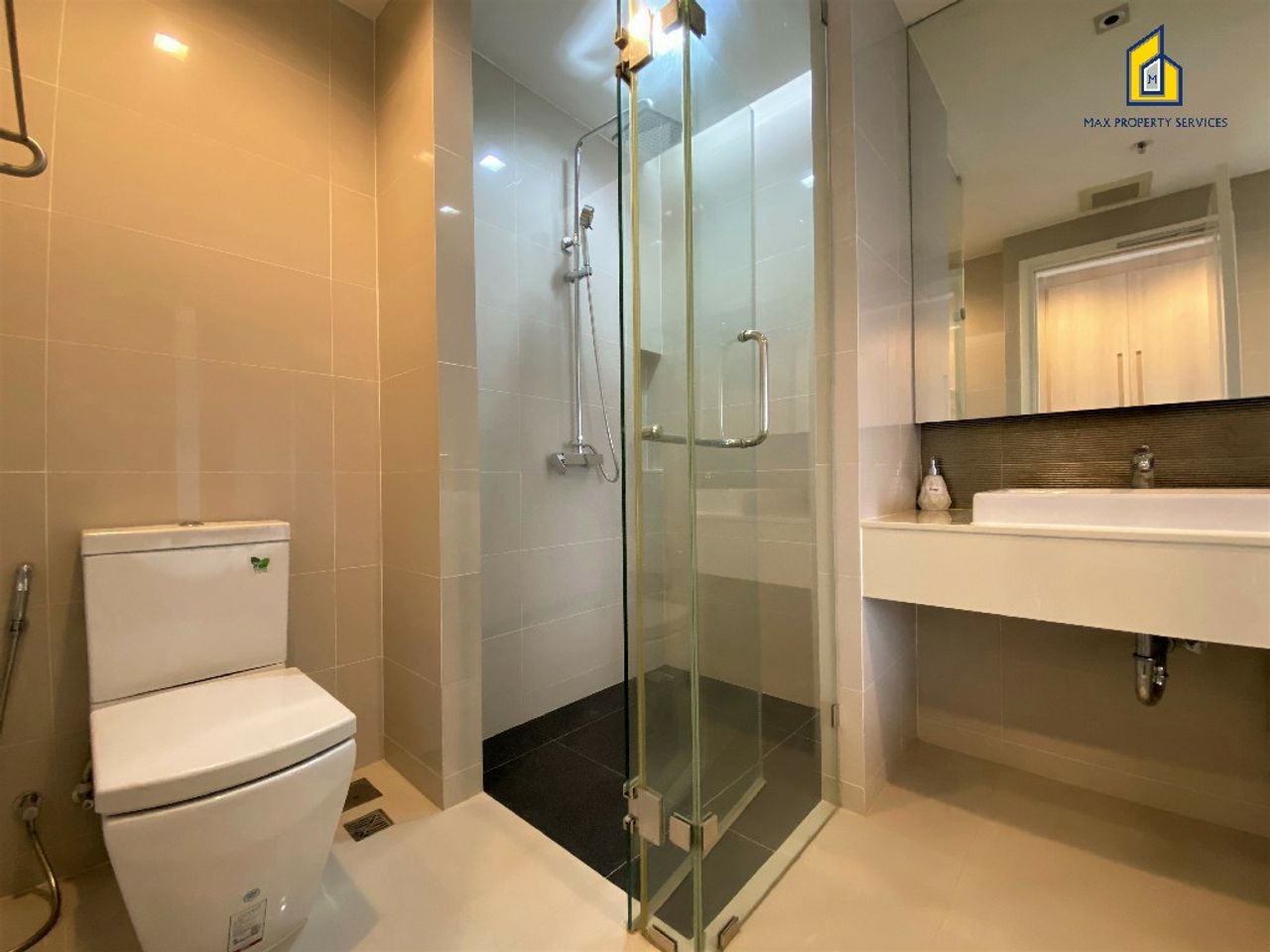 รูปภาพเพิ่มเติม ให้เช่าคอนโด-ระดับ-Luxury-ขนาด-126-ตร.ม-ใจกลางเมืองขอนแก่น-เฟอร์ครบ-พร้อมอยู่ - ลำดับที่ 12