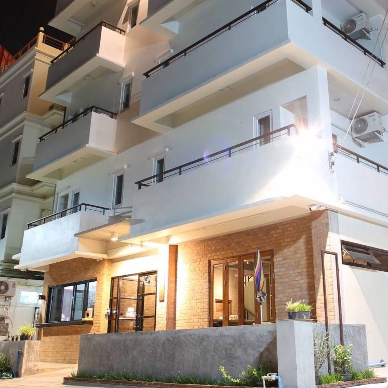 รูปภาพเพิ่มเติม ซันชายน์-โฮสเทล-หัวหิน - Sunshine-Hostel-Hua-Hin - ลำดับที่ 1